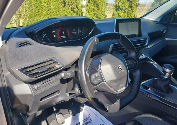 Peugeot 5008 cena 71500 przebieg: 167000, rok produkcji 2018 z Łazy małe 436